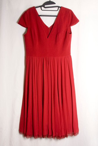 Dress the population - dress,